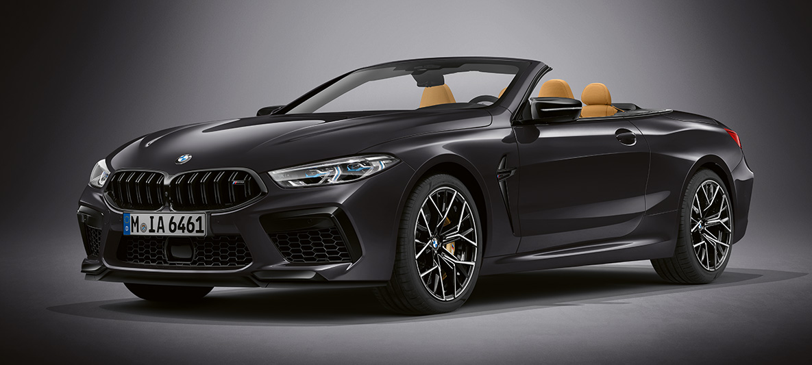 BMW Individual M8 Cabrio v barvi BMW Individual Brands Hatch Grey. BMW Individual M8 Cabrio v barvi BMW Individual Brands Hatch Grey, v sprednjem polprofilu.