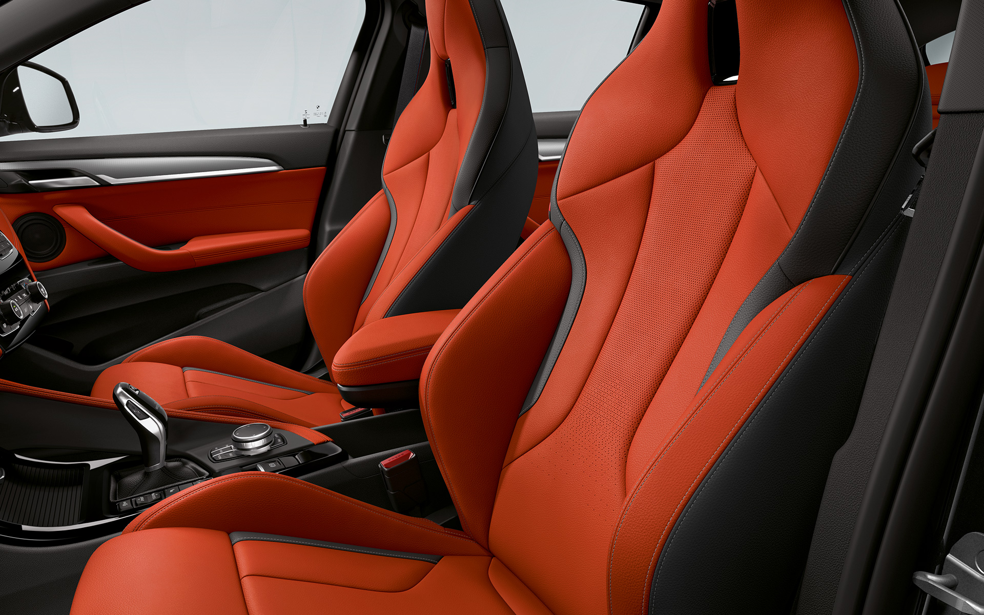 BMW X2 M35i, F39, sedež M Sport, notranjost