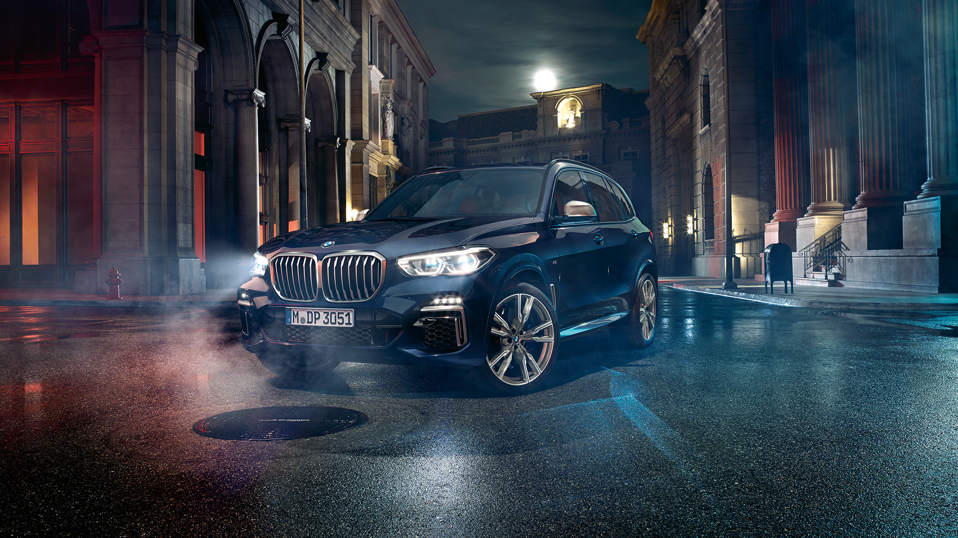Oblika zunanjosti BMW X5 M50i Oblika zunanjosti BMW X5 M50i, G05, tričetrtinski pogled od spredaj