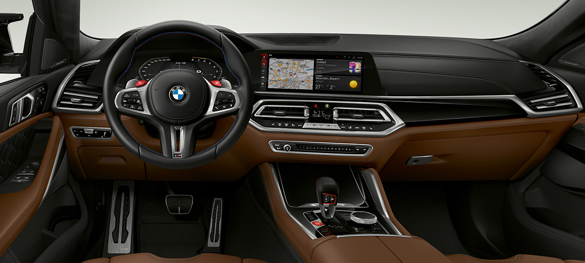 M usnjen volan BMW X6 M M usnjen volan s kontrastnimi šivi BMW X6 M F96 SUV 2020, kabina