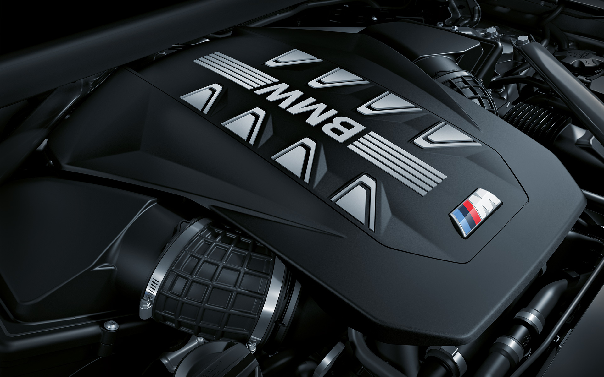 BMW X6 M60i xDrive, G06, MP, motor BMW X6 M60i xDrive, G06, MP, pogled od blizu na prekrivalo motorja