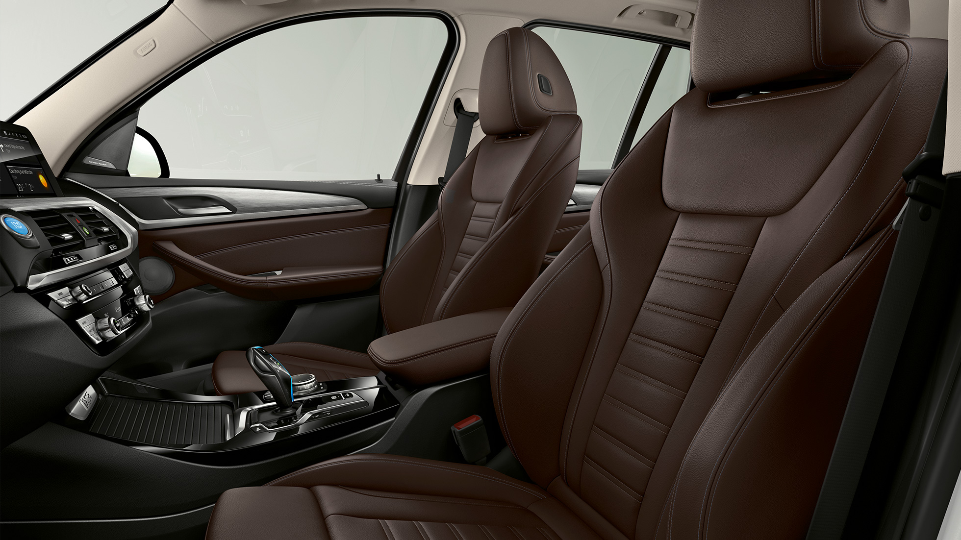 BMW iX3, G08, model Impressive, športna sedeža z oblazinjenjem iz usnja Vernasca v črni barvi BMW iX3, G08, 2020, model Impressive, športna prednja sedeža z oblazinjenjem iz usnja Vernasca v črni barvi, notranjost