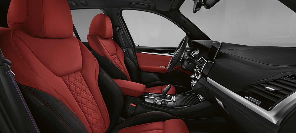 BMW X3, večji delež BMW Individual drobnozrnatega usnja Merino v barvi Fiona Red/Black BMW X3, večji delež BMW Individual drobnozrnatega usnja Merino v barvi Fiona Red/Black