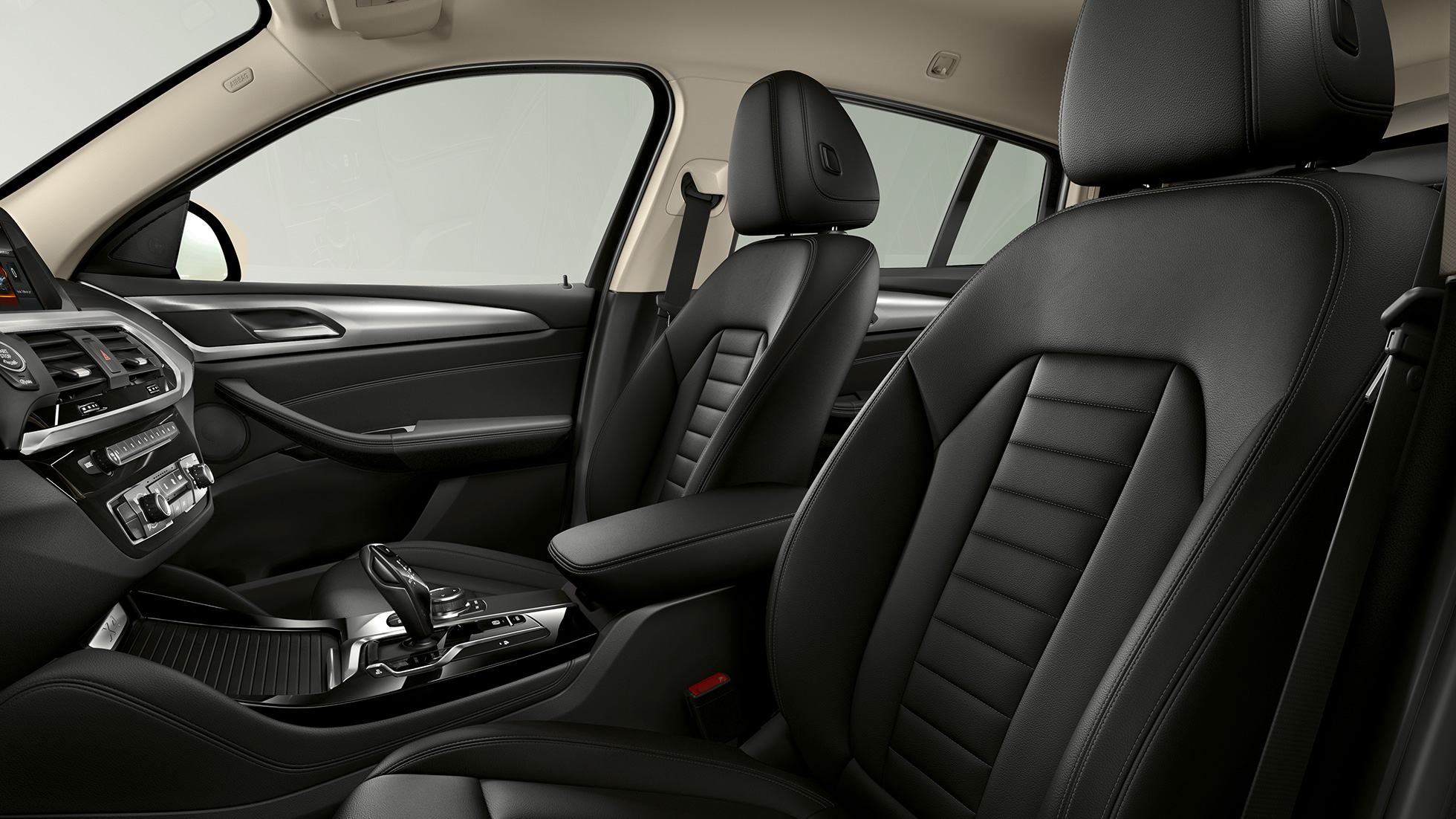 Oblazinjenje BMW X4, model Advantage Oblazinjenje BMW X4 xDrive20d, model Advantage G02 2018, notranjost
