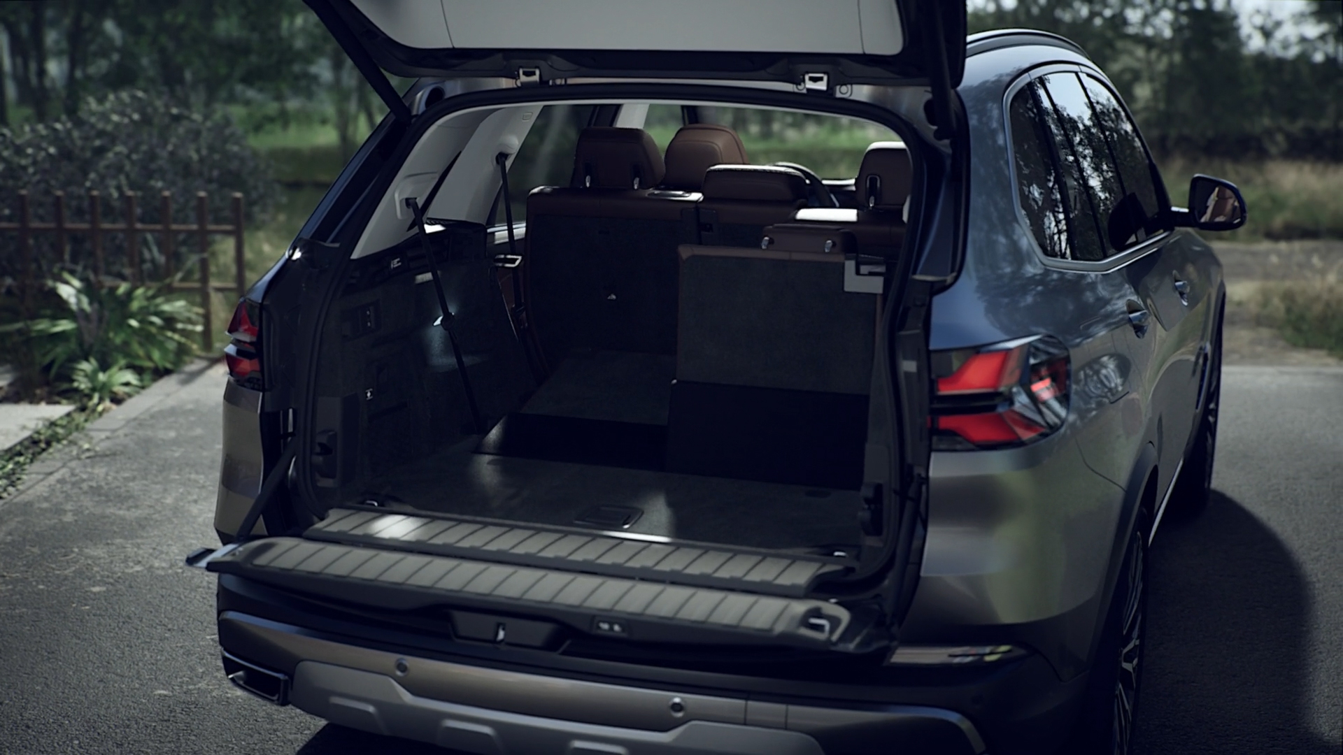 BMW X5, G05, LCI, videoposnetek, prostornost BMW X5, G05, LCI, videoposnetek, prostornost