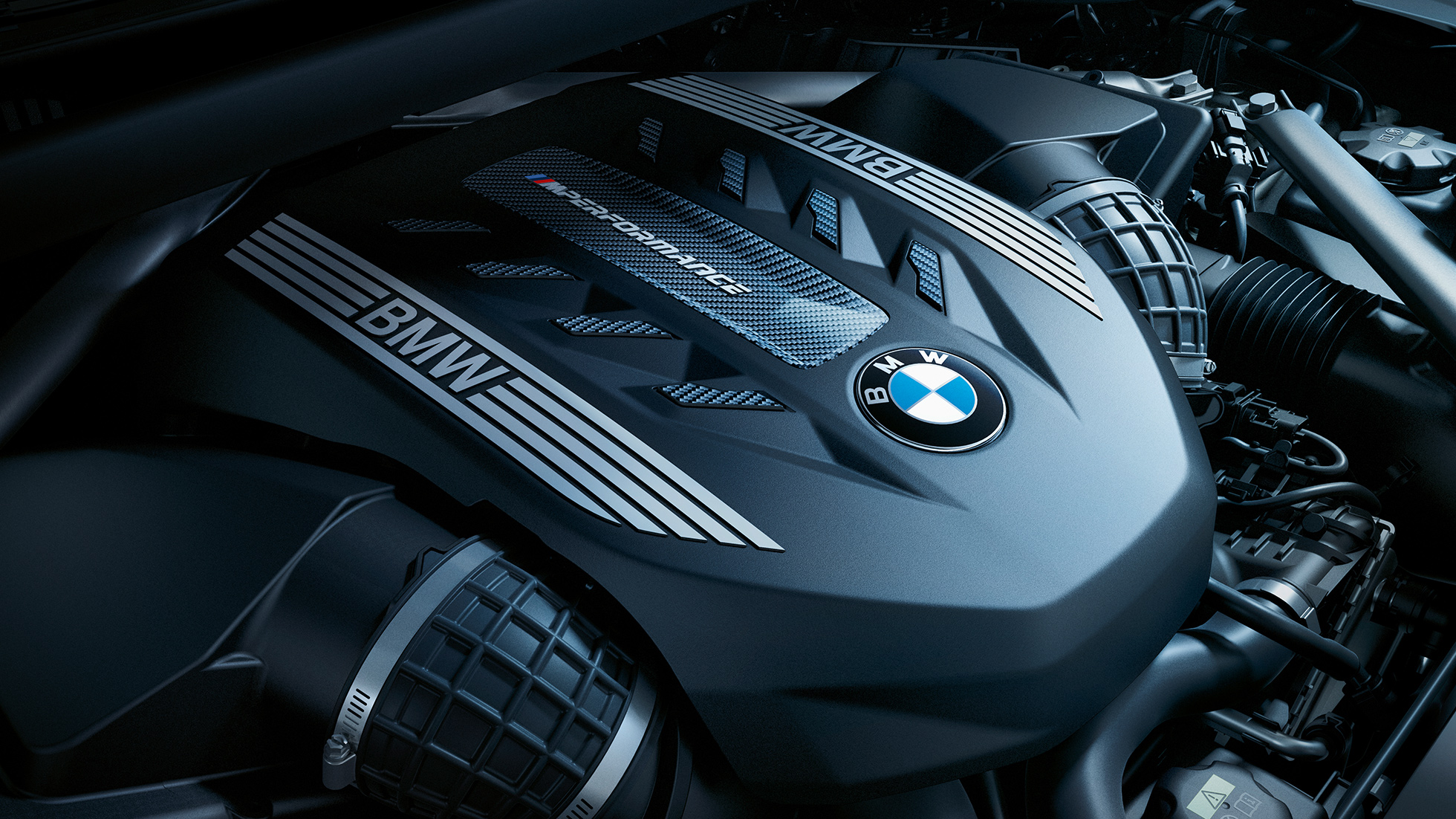 Motor BMW X6. Pogled od blizu na motor BMW X6.