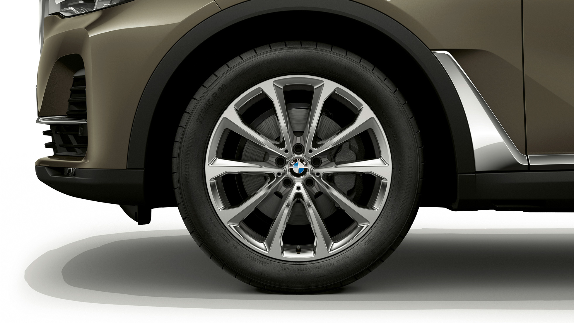 BMW X7, platišče iz lahke zlitine Pogled od blizu na platišče iz lahke zlitine BMW X7