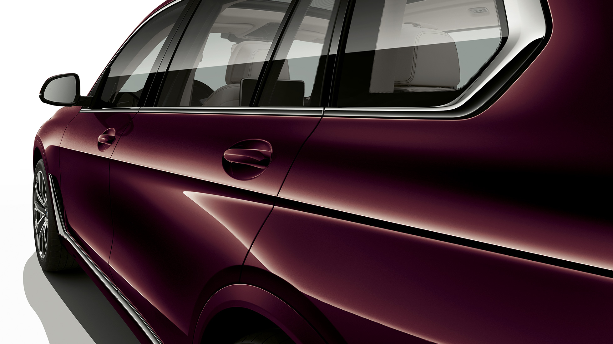 BMW X7, kokpit paketa M Sport Posnetek kokpita od blizu na voznikovi strani v BMW X7 z opremo paketa M Sport