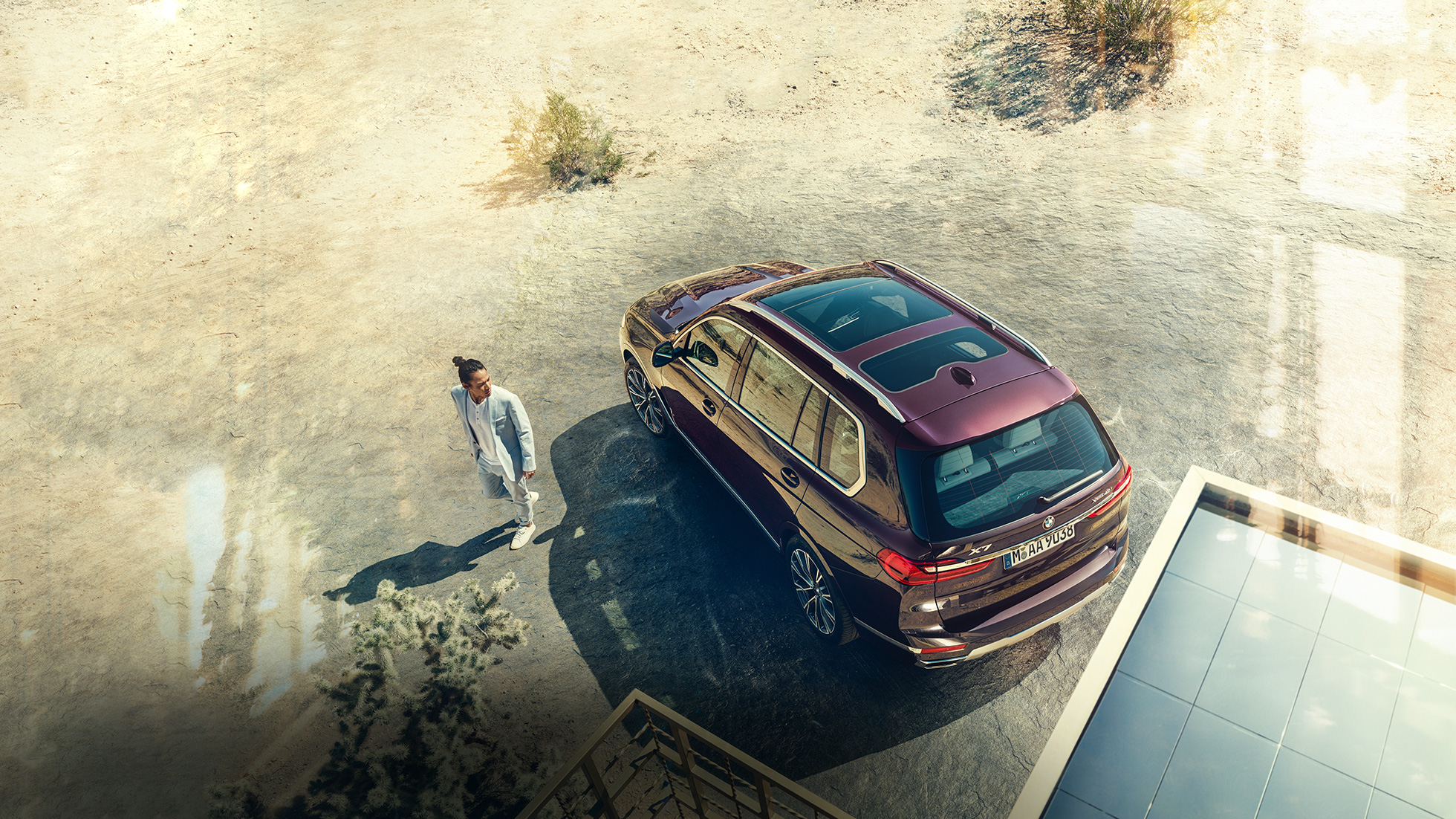 BMW Individual X7 xDrive40i, iz ptičje oči perspektive BMW X7 v kovinski barvi Ametrin v pogledu iz ptičje oči perspektive, G07 2019