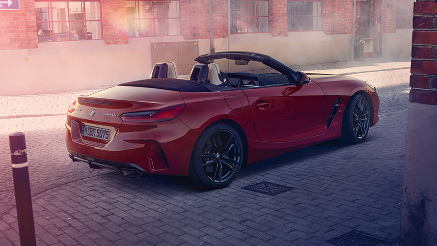 BMW Z4 Roadster (G29), stranski pogled na cesto BMW Z4 Roadster (G29), stranski pogled na cesto