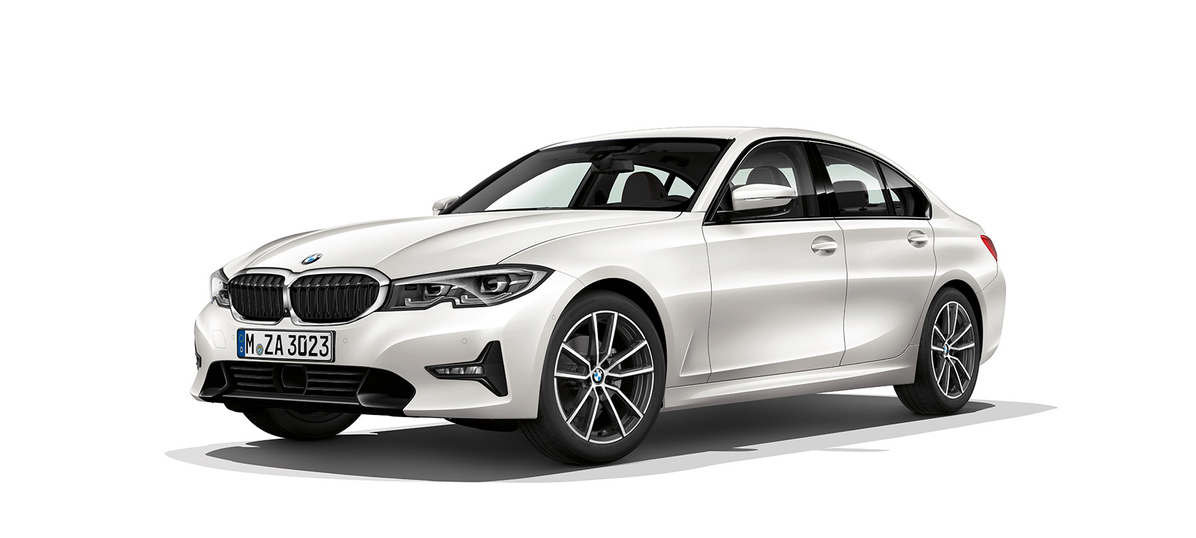 BMW serije 5 Limuzina Tričetrtinski pogled sprednjega dela vozila BMW serije 5 Limuzina bele barve.