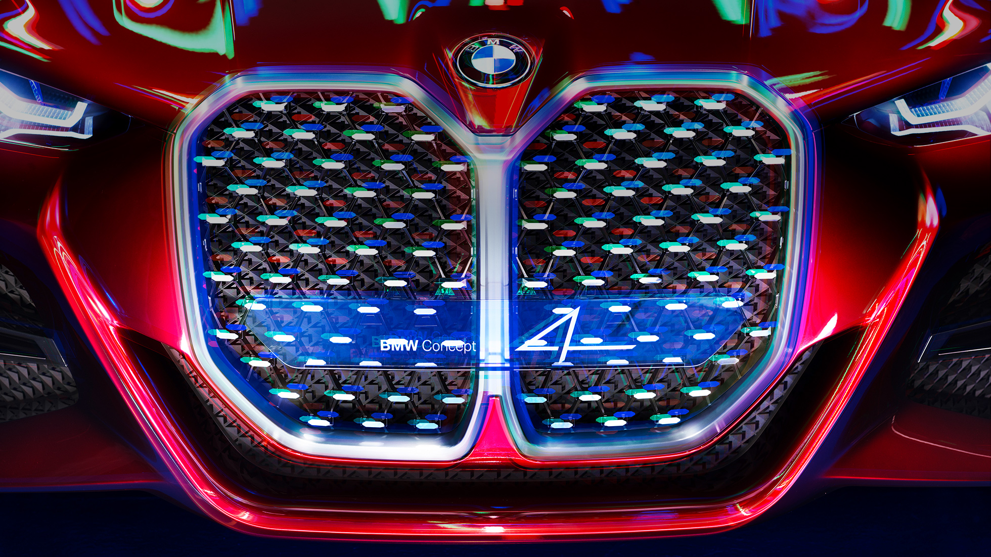 Navpična ledvička BMW, BMW Concept 4 Navpična ledvička BMW z elementi zrcalnega kristala, BMW Concept 4, Forbidden Red, oblika zunanjosti