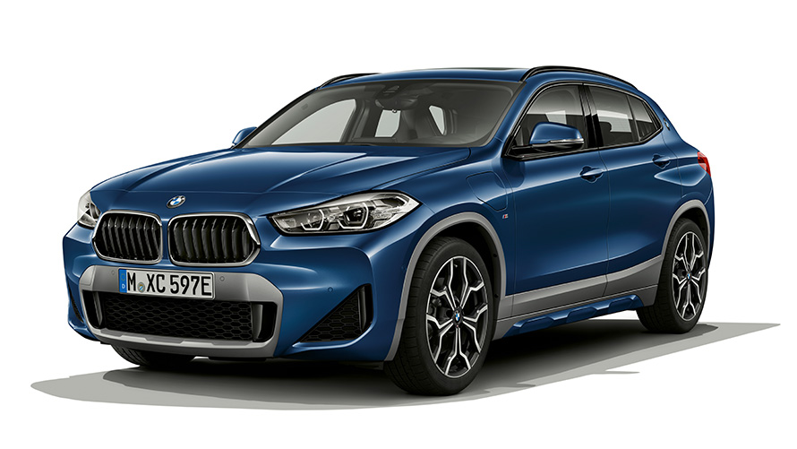 BMW X2 xDrive25e, PHEV, tričetrtinski pogled od spredaj BMW X2 xDrive25e, PHEV, studijski posnetek, tričetrtinski pogled od spredaj
