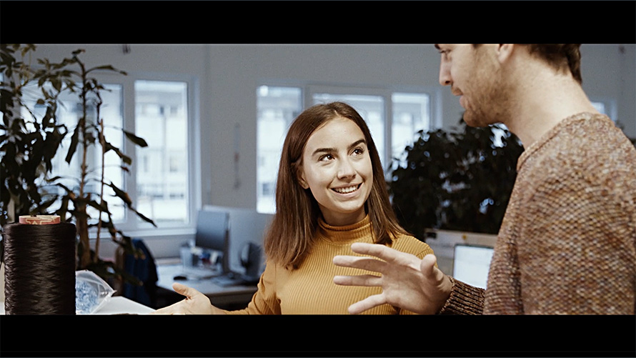 Trajnost BMW, specialistka za trajnostno oblikovanje notranjost, Anna Trajnost BMW, specialistka za trajnostno oblikovanje notranjost, Anna, videoposnetek