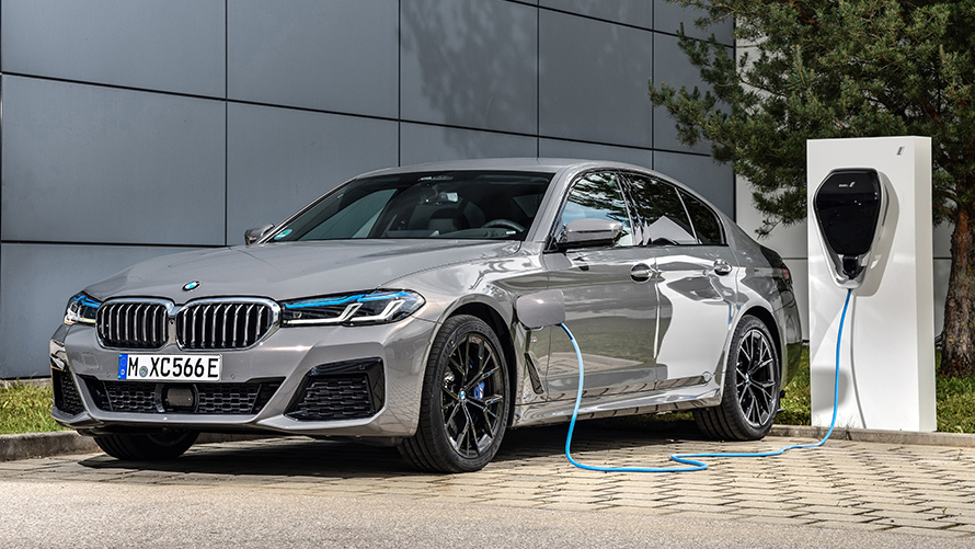 BMW serije 5 Limuzina, polnjenje na Wallbox Remote Software Upgrade, BMW serije 5 Limuzina, polnjenje na Wallbox