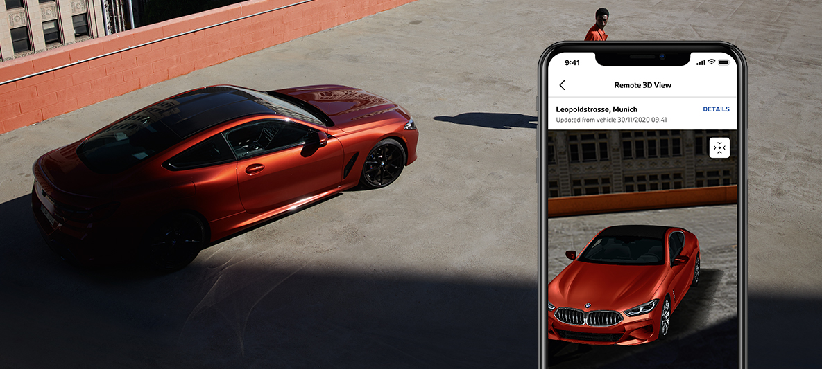 Aplikacija My BMW, upravljaj varnost mojega vozila, BMW z osebo iz ptičje perspektive Aplikacija My BMW, upravljaj varnost mojega vozila, BMW z osebo iz ptičje perspektive