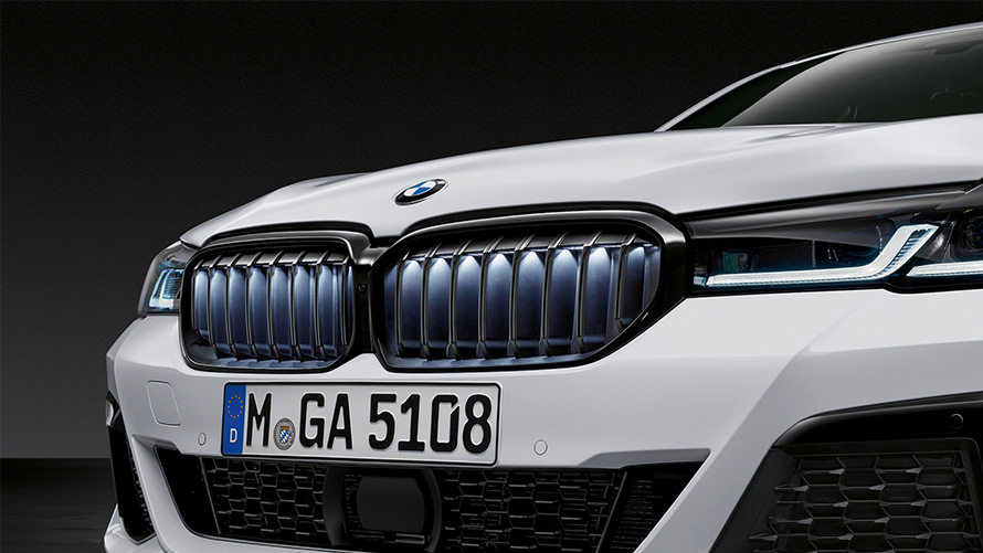 Ledvička Iconic Glow M Performance Dodatna oprema BMW za jesen in zimo, ledvička Iconic Glow M Performance