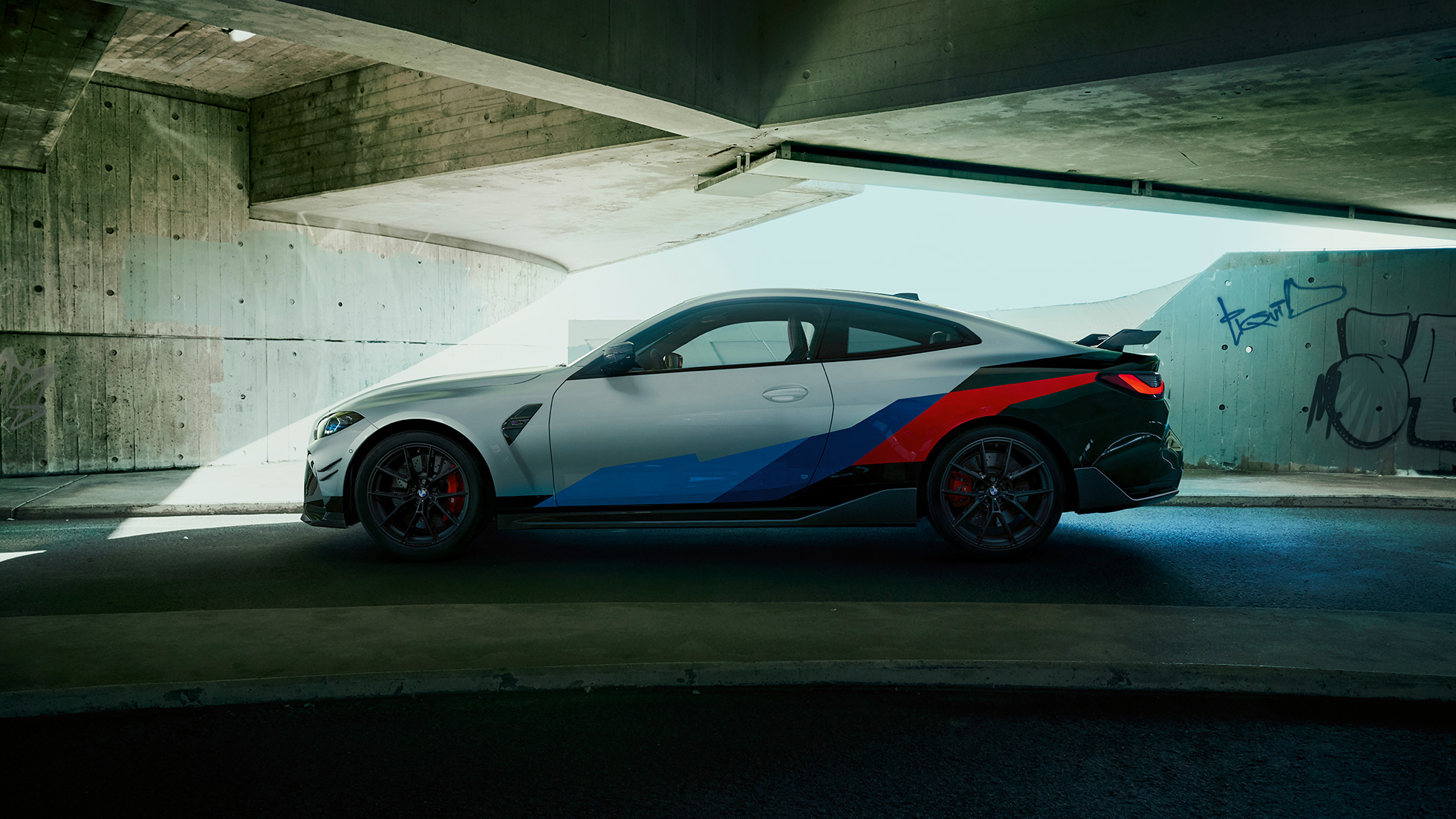 BMW M4, stranski pogled BMW M Performance Parts, BMW M4, stranski pogled