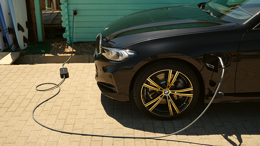 Začetni komplet prilagodljivega hitrega polnilnika BMW Originalni dodatna oprema BMW Charging, G20, začetni komplet prilagodljivega hitrega polnilnika BMW