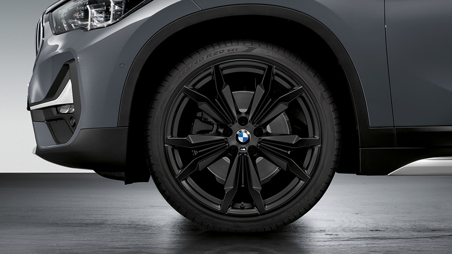 BMW M Performance Double-spoke 717 M BMW M Performance Double-spoke 717 M, letne pnevmatike BMW
