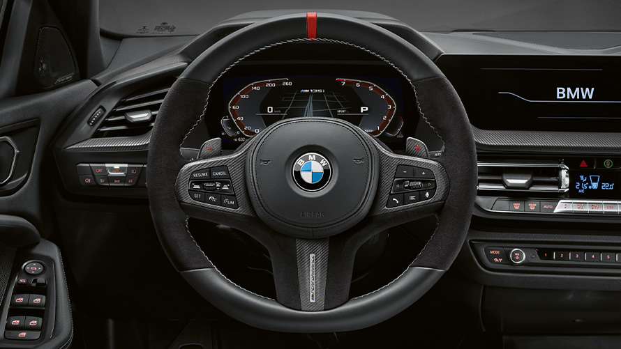 BMW M Performance, volan BMW M Performance, volan z okrasno masko, karbonska vlakna/Alcantara, poletne ponudbe BMW