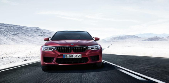 BMW M5 Limuzina BMW M5 Limuzina